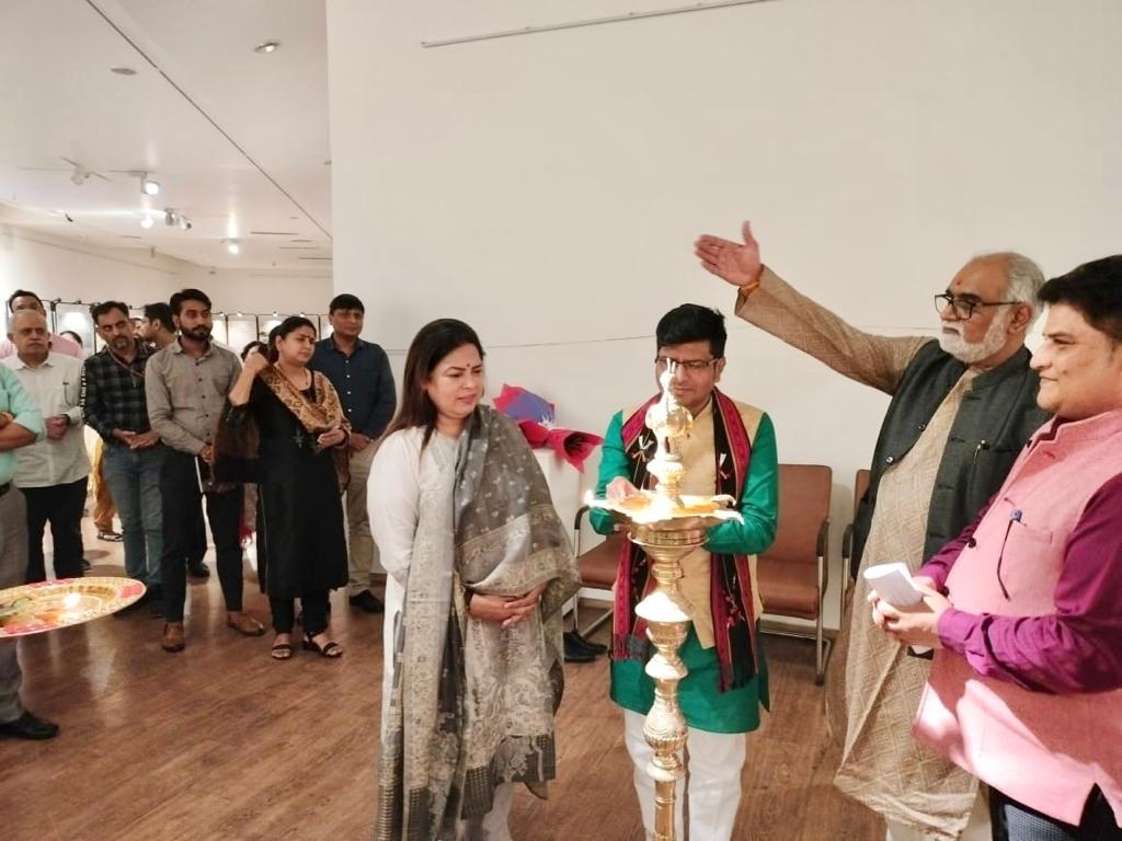 26 October: 2022 - ICHR  & IGNCA: Inauguration of the Exhibition on 'Sardar Vallabhai Patel: Architect of Unification to celebrate the 'National Unity Day' (31st October ) at the auspicious hands of Honourable Minister of State for External Affairs and Culture Smt. Meenakshi Lekhi ji at Sahitya Kala Academy. This in exhibition is curated by ICHR & IGNCA in Academic Collaboration under the leadership of Ministry of Education and Ministry of Culture.